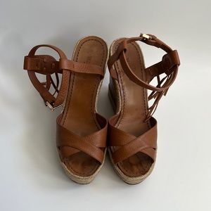 Valentino Wedge
